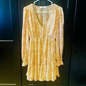 Bohemian chic , western chic floral print  dress size small